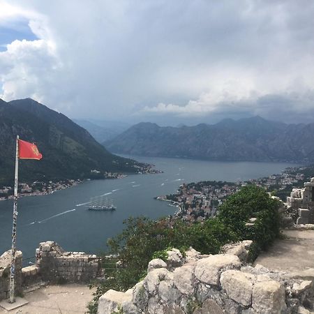 Charming Apartment In Kotor Kültér fotó